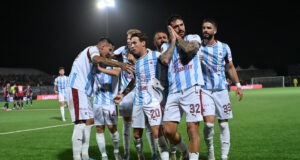 Un’ora abbondante di calcio gradevole ed efficace. Poi un calo incomprensibile e il rischio beffa